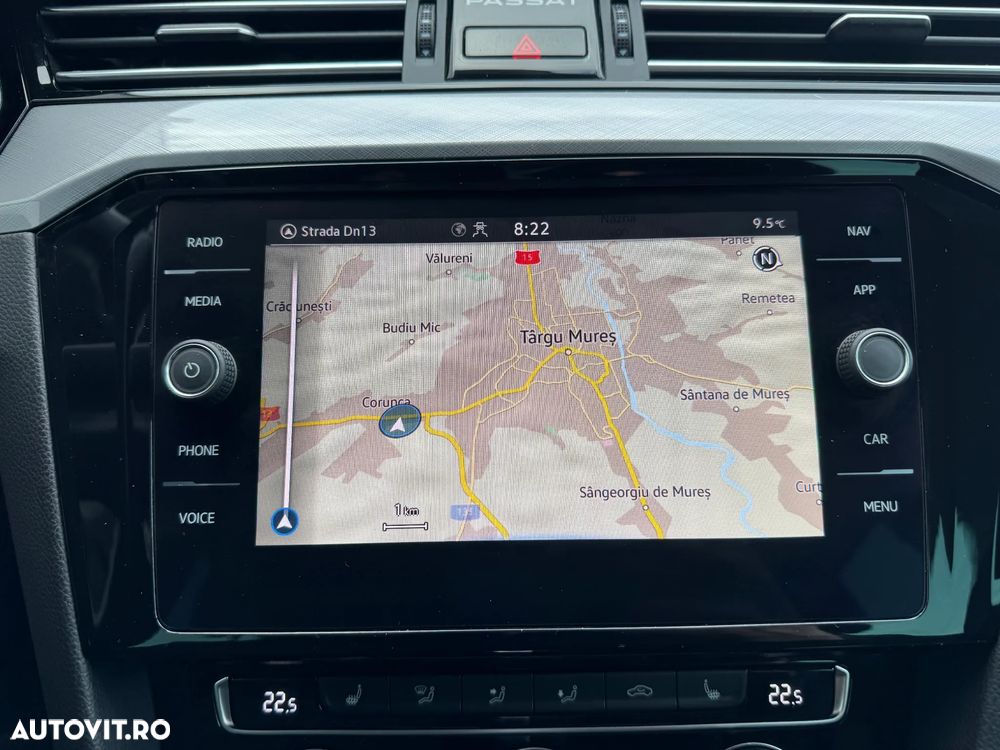 Volkswagen Passat Variant 2.0 TDI DSG Business - 18
