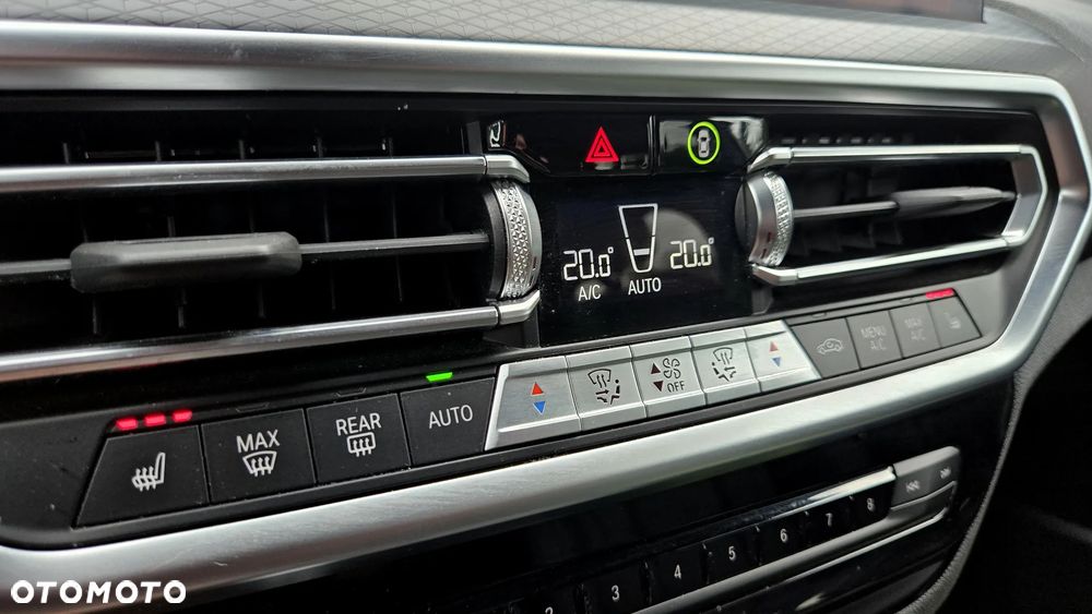 BMW X4 xDrive20d mHEV M Sport sport - 33