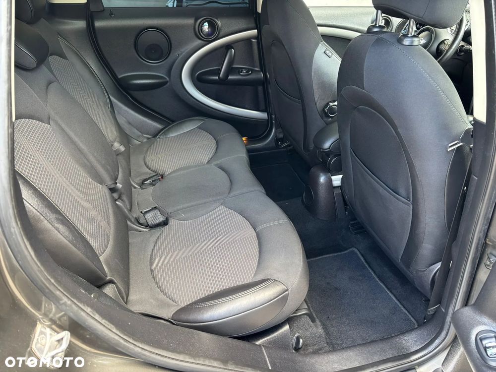 MINI Countryman Cooper D - 25