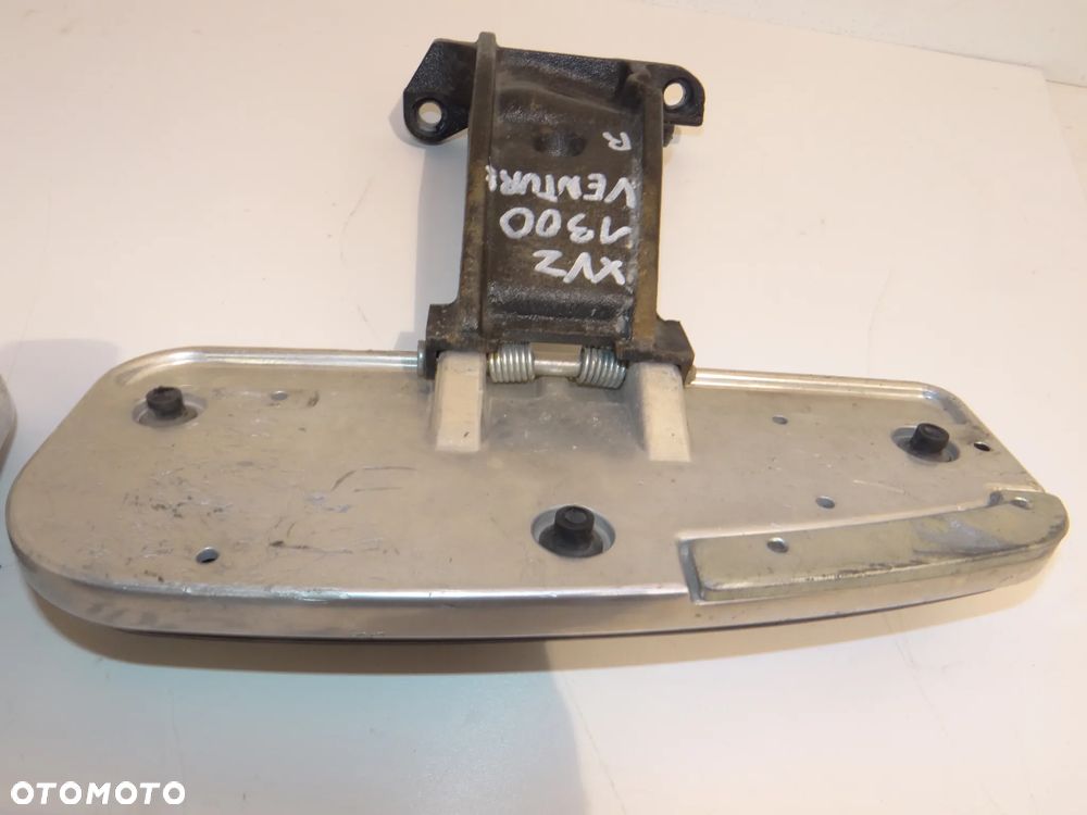 YAMAHA XVZ 1300 ROYAL STAR VENTURE SET PODEST PODŁOGA PRAWA LEWA Y053 - 9