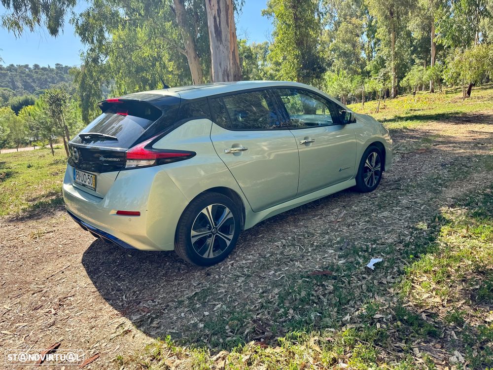 Nissan Leaf N-Connecta Two Tone - 5