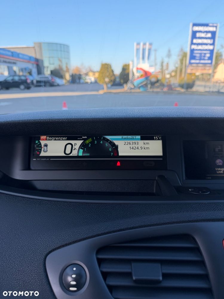 Renault Scenic 2.0 16V 140 CVT Dynamique - 16