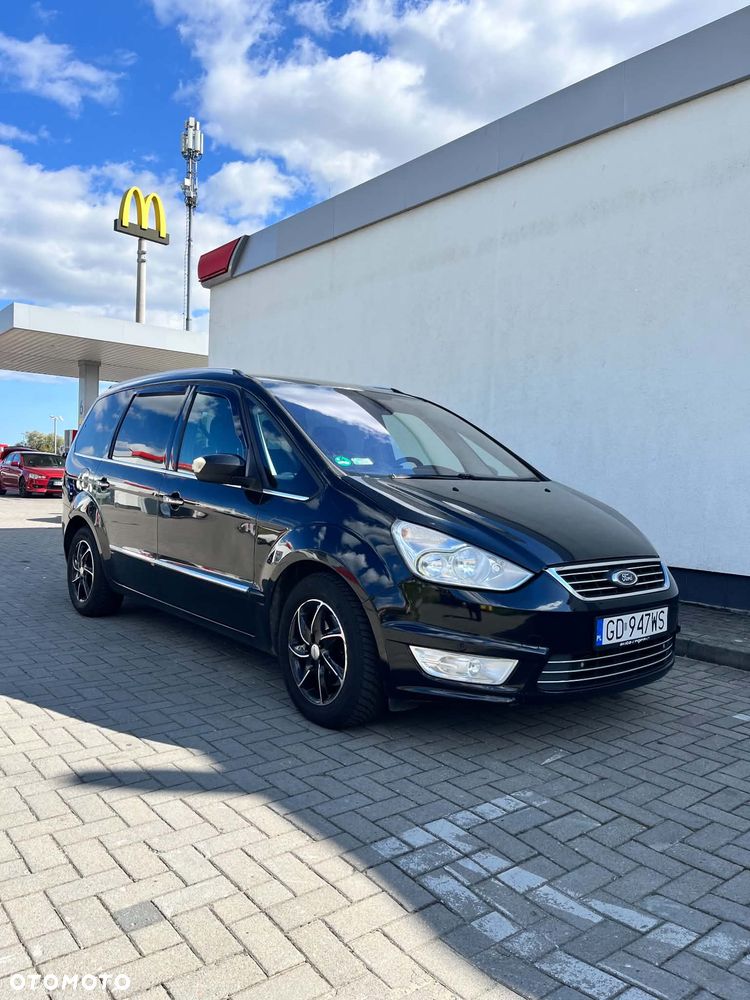 Ford Galaxy 2012 photo 2