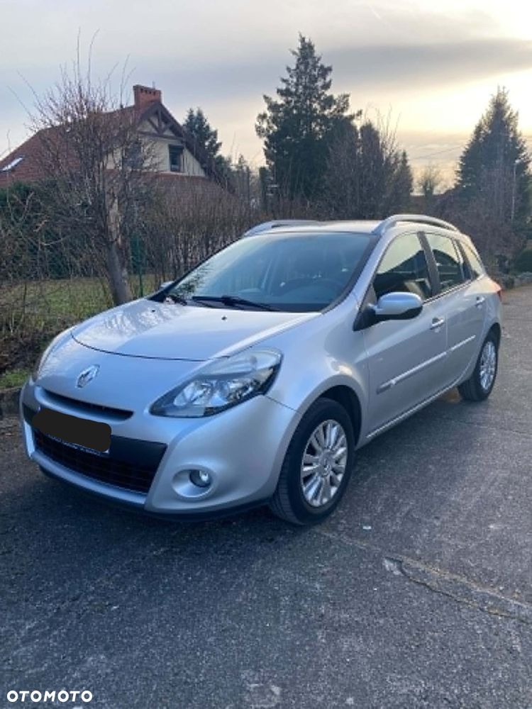 Renault Clio - 1