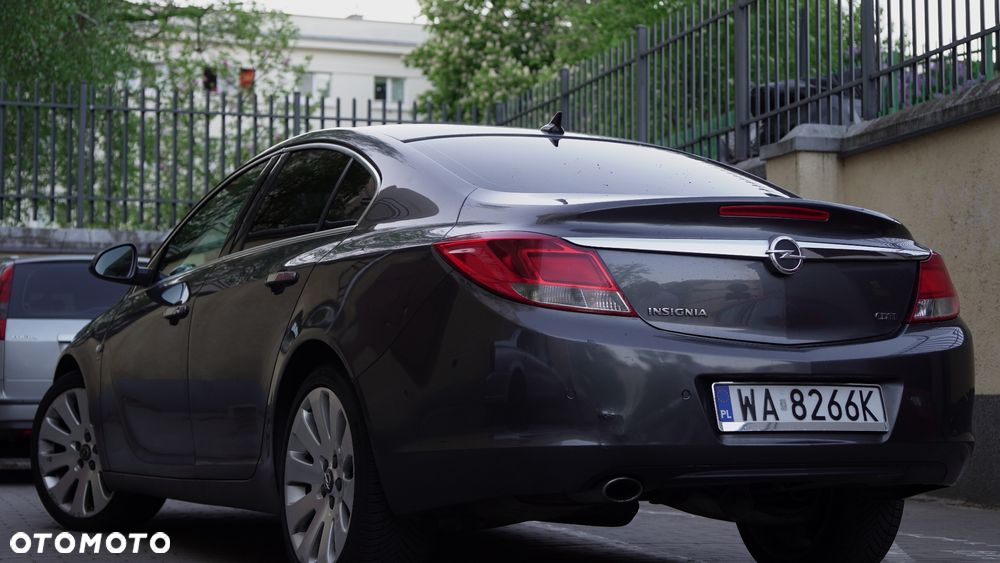Opel Insignia 2.0 CDTI Cosmo - 3