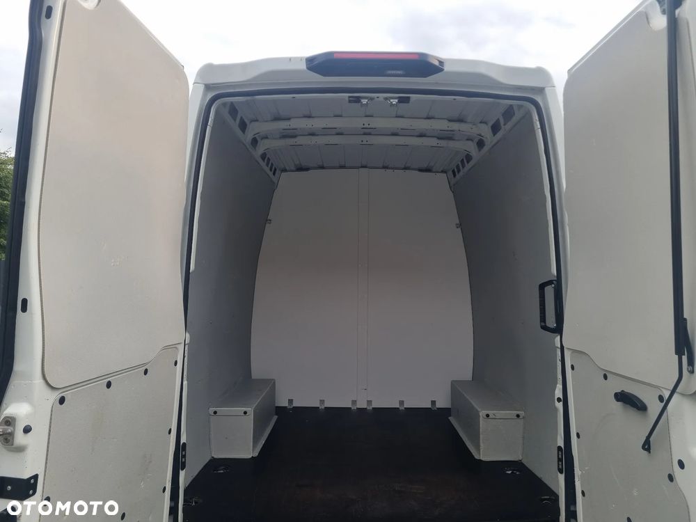 Iveco Daily 35s14 Brygadówka 6-cio osobowa - 24