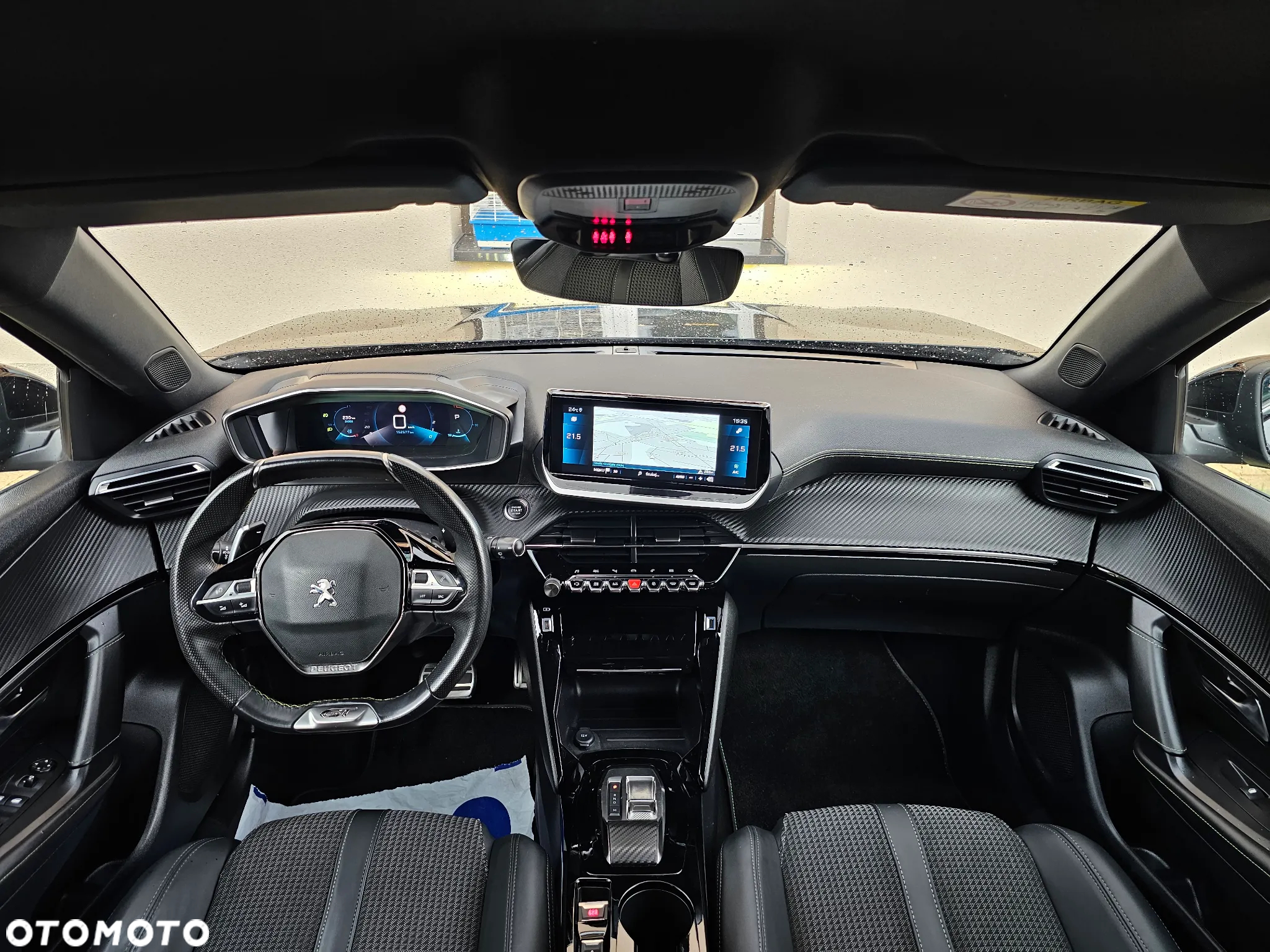 Peugeot 2008 1.5 BlueHDi GT S&S EAT8 - 32