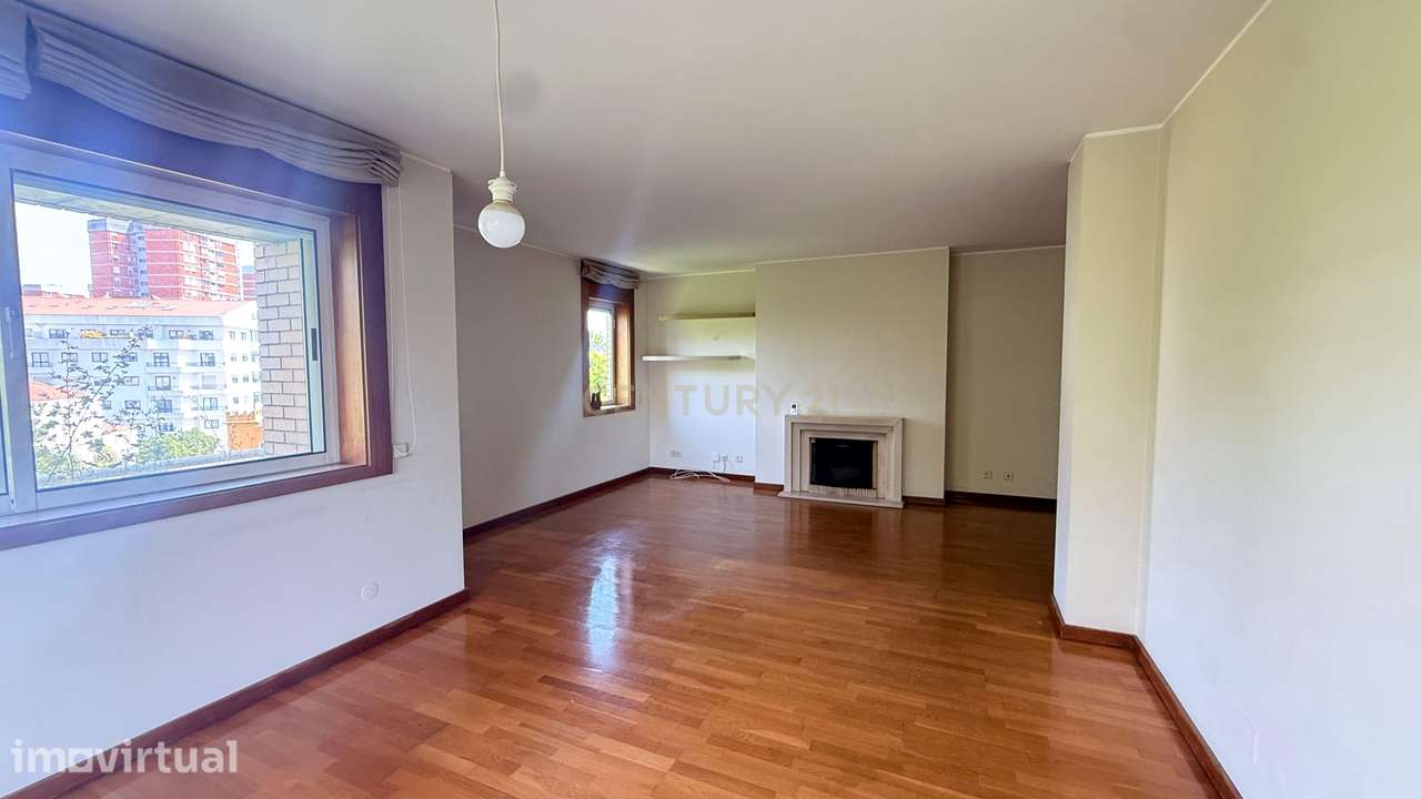 Apartamento T2 Exclusivo no Último Piso dos Pinhais da Foz | Varanda, - Grande imagem: 4/23