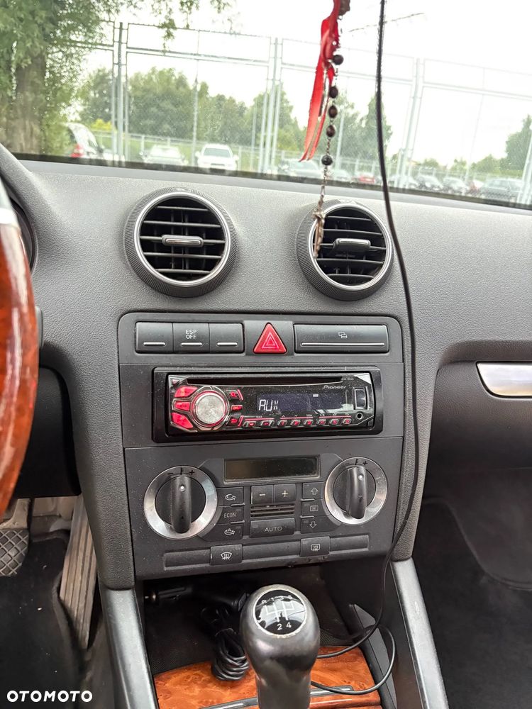 Audi A3 3-drzwiowe 1.9 TDI Attraction - 7