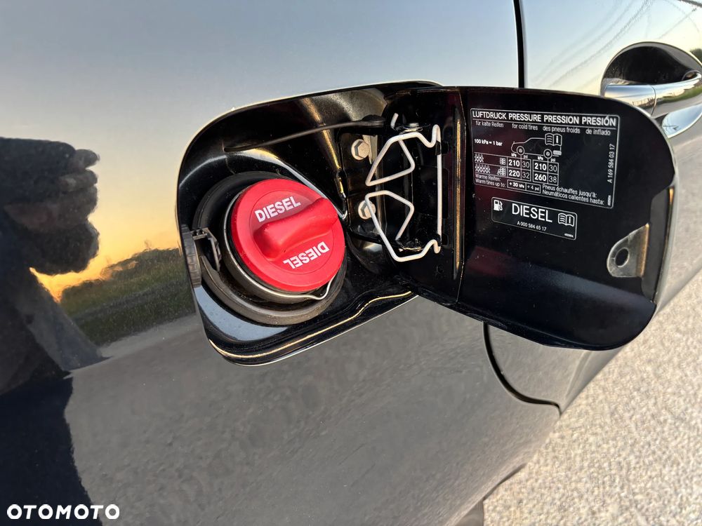 Mercedes-Benz Klasa A 180 CDI Avantgarde DPF Special Edition - 24