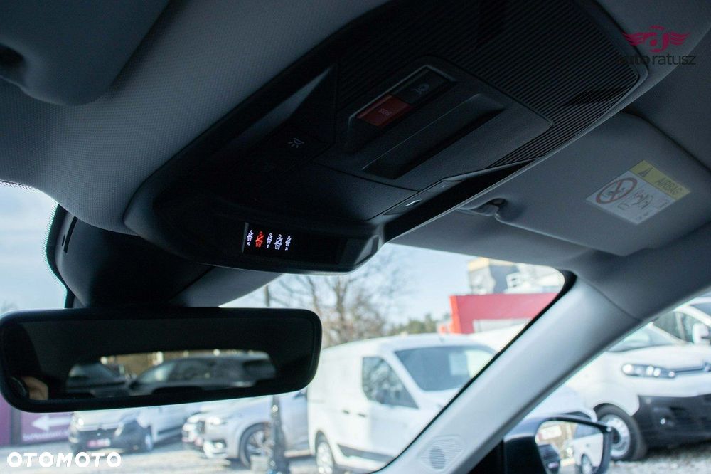 Peugeot 308 1.5 BlueHDi Active Pack S&S EAT8 - 26