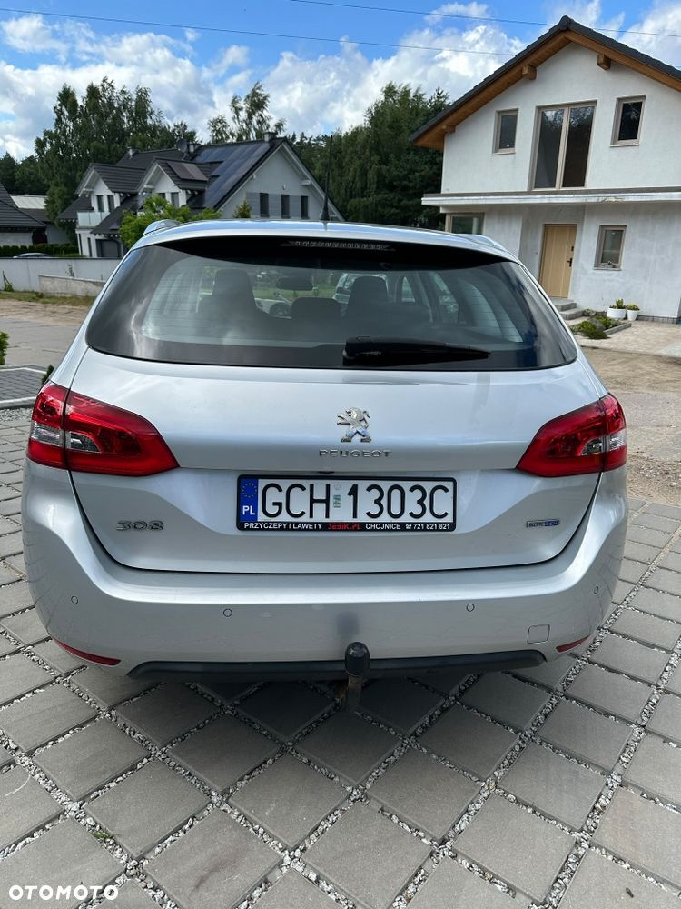 Peugeot 308 - 3