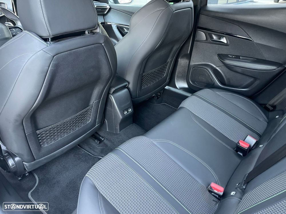 Peugeot 2008 1.5 BlueHDi GT Line EAT8 - 10