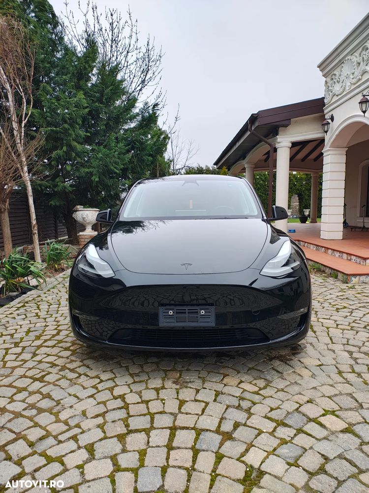 Tesla Model Y Long Range Dual Motor AWD - 7