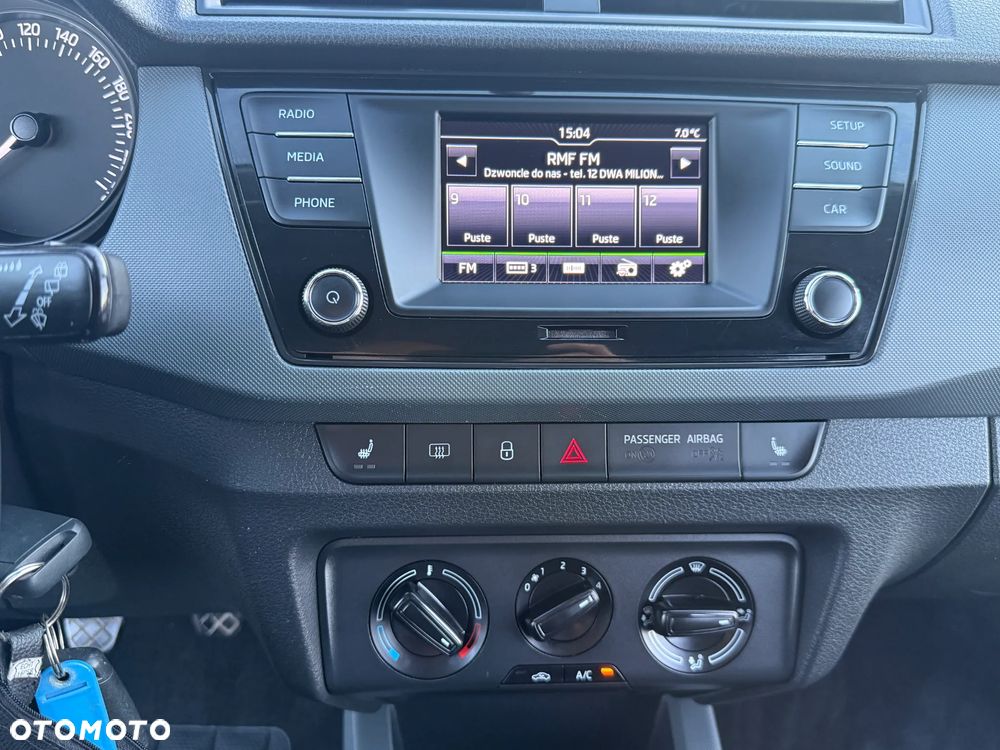 Skoda Fabia 1.0 MPI Clever - 25