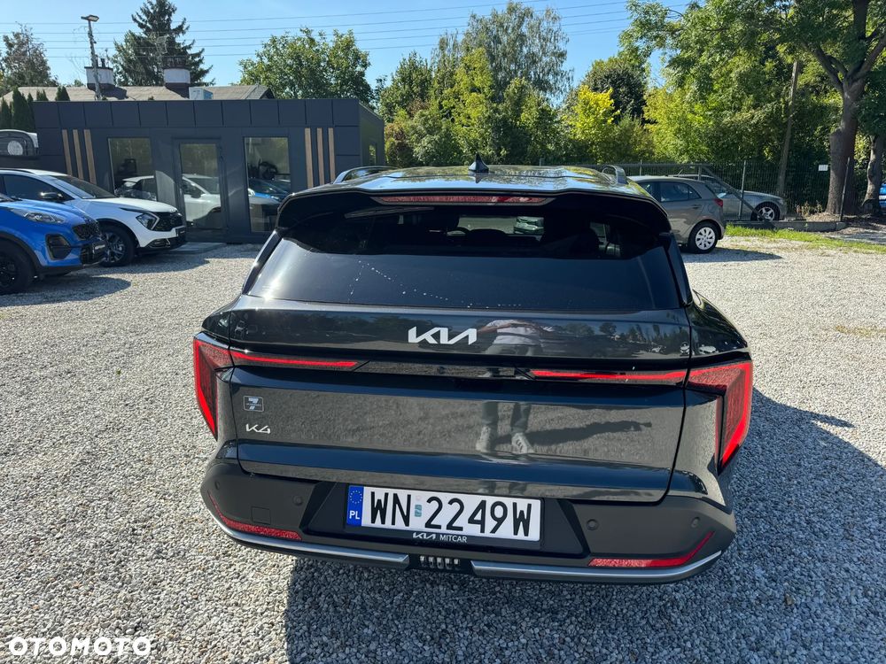 Kia K4 - 4