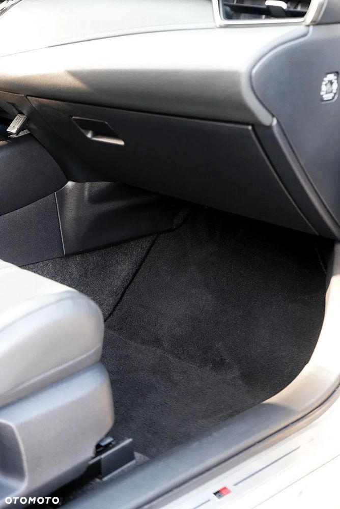 Toyota Corolla 2.0 GR Sport - 31