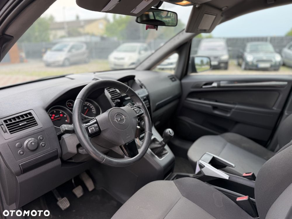 Opel Zafira - 7