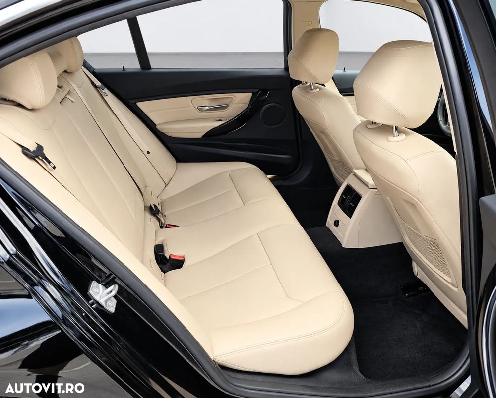 BMW Seria 3 330e iPerformance Luxury Line - 9
