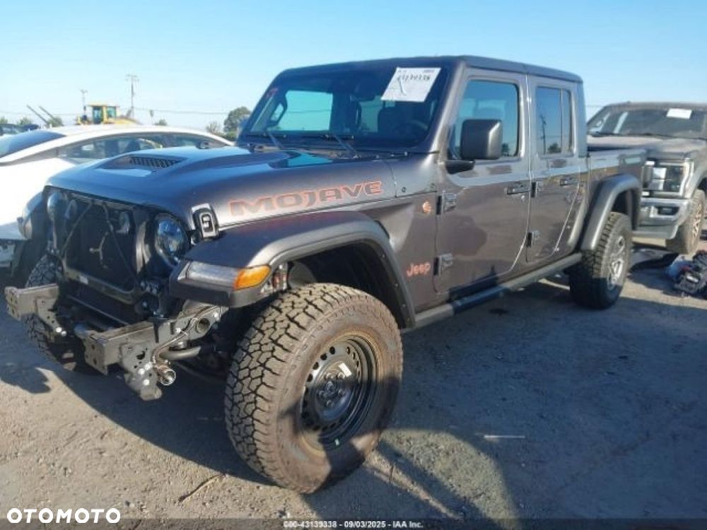 Jeep Gladiator - 2