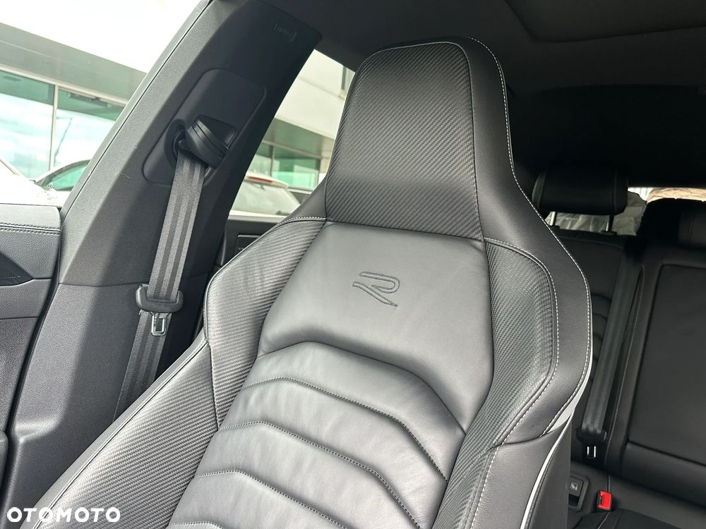 Volkswagen Arteon 2.0 TDI SCR 4Motion DSG R-Line - 41