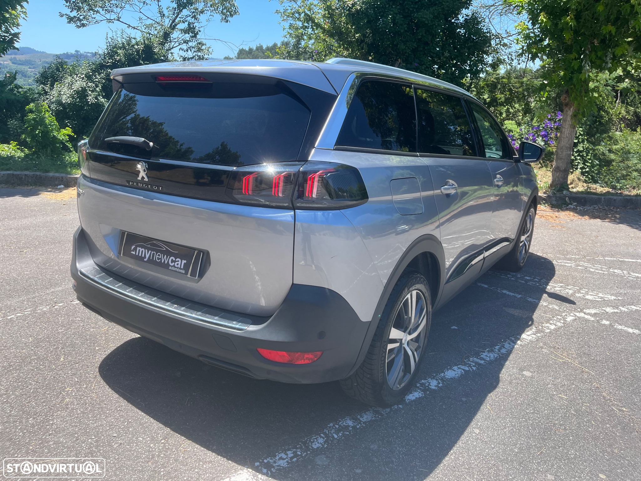 Peugeot 5008 1.5 BlueHDi Allure EAT8 - 10
