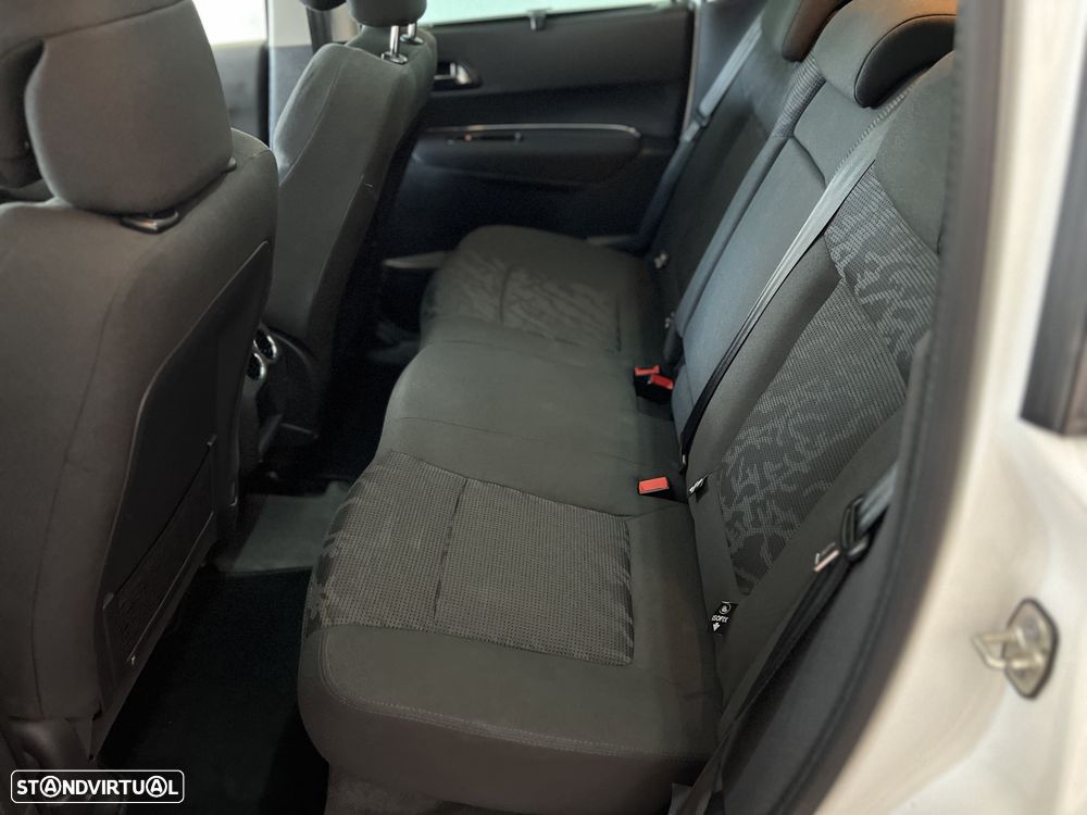 Peugeot 3008 1.6 HDi Allure - 19