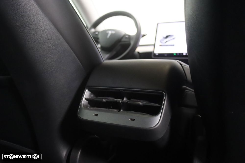 Tesla Model 3 Long-Range Dual Motor AWD - 16