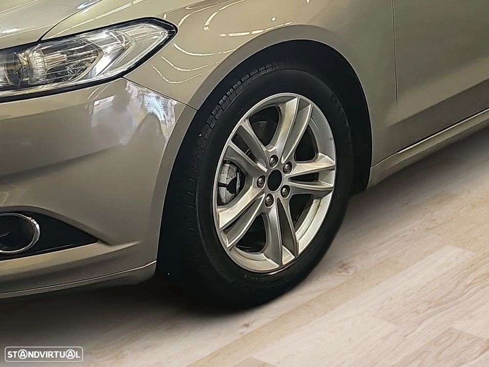 Ford Mondeo SW 1.6 TDCi Titanium - 20