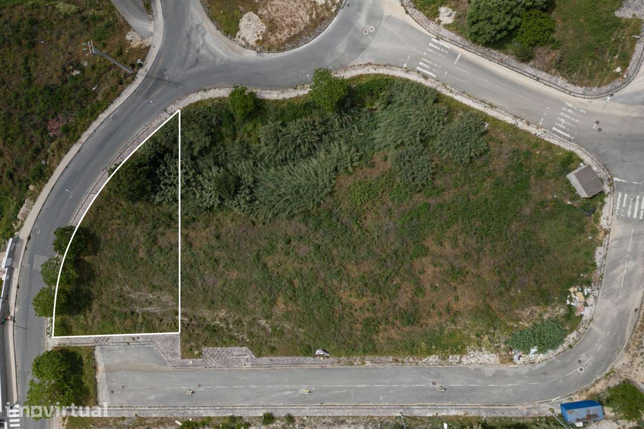 Lote de 499 m2 com Alvará para Prédio de 9 Frações em Alenquer - Grande imagem: 3/13
