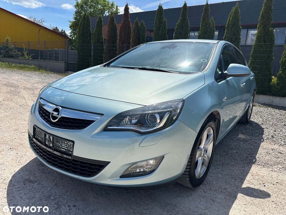 Opel Astra 1.6 Turbo Edition - 6