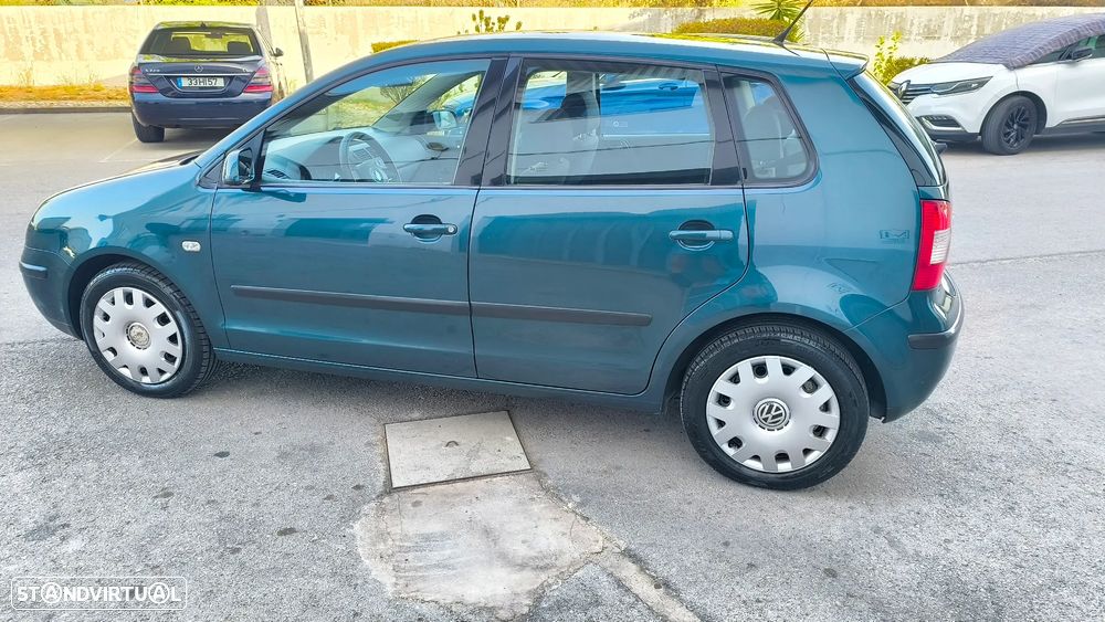 VW Polo 1.2 Confortline - 28