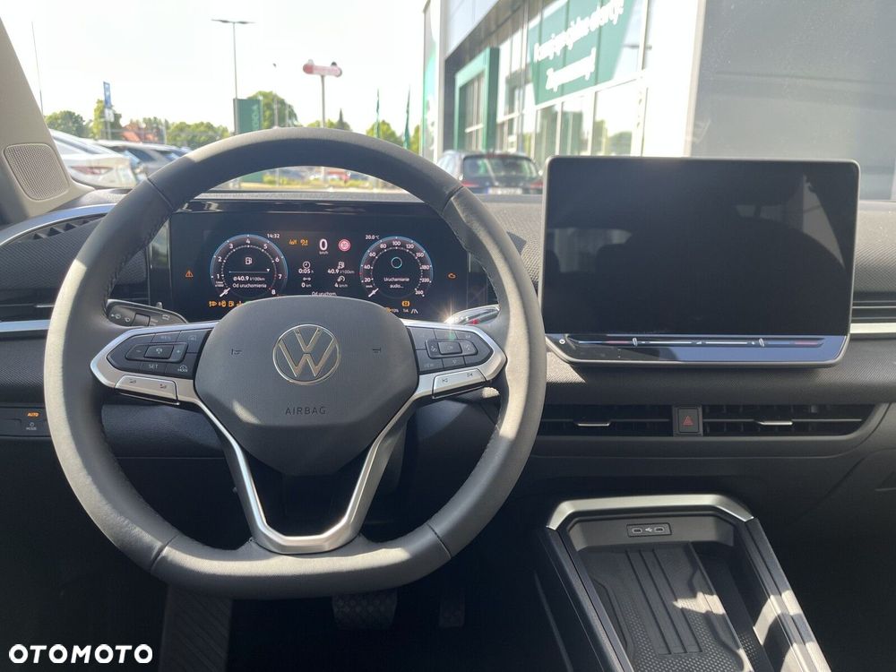 Volkswagen T-Roc 1.5 eTSI Life DSG - 13
