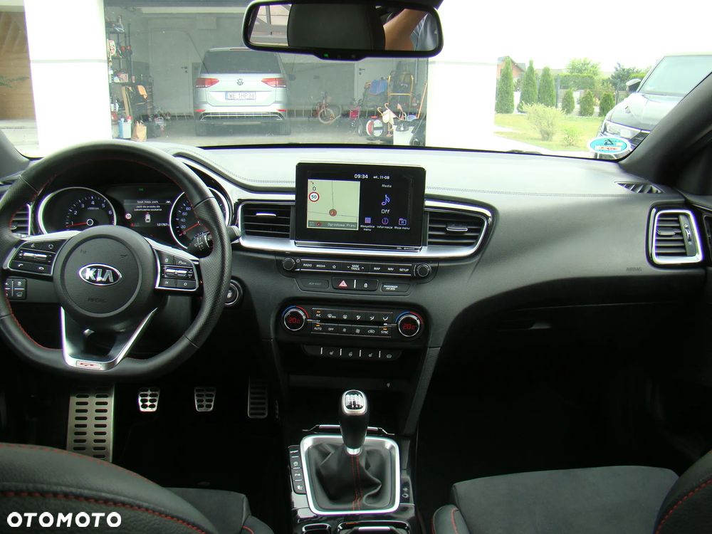 Kia ProCeed 1.6 T-GDI OPF GT - 32