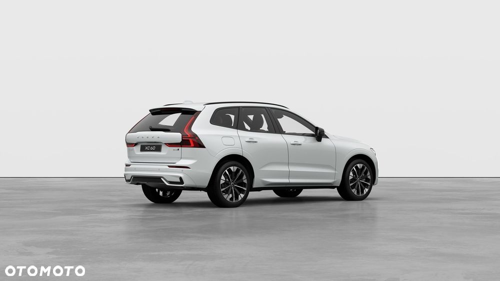 Volvo XC 60 B5 B AWD Plus Dark - 5