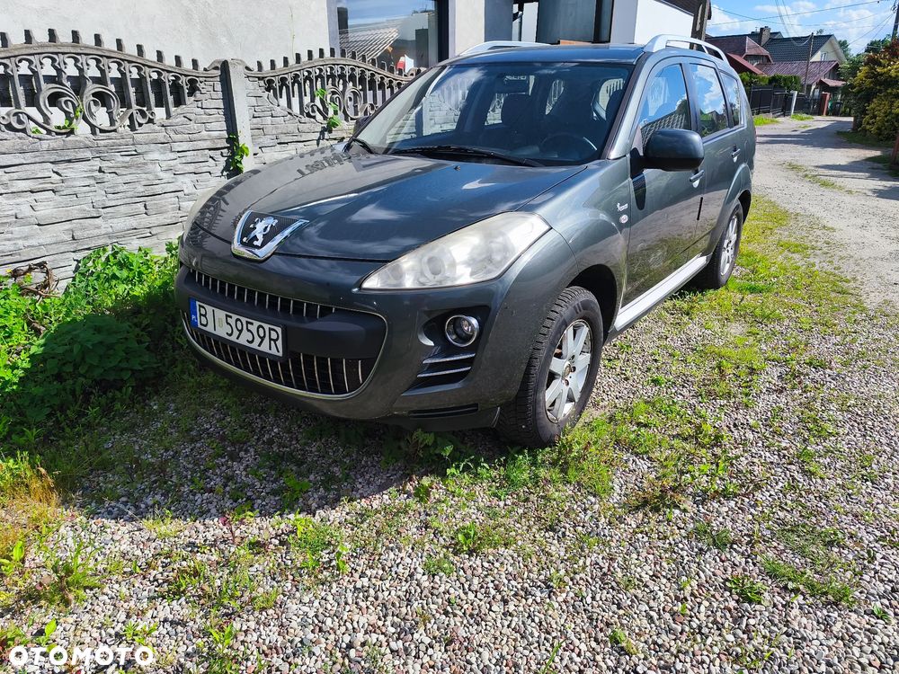 Peugeot 4007 - 3