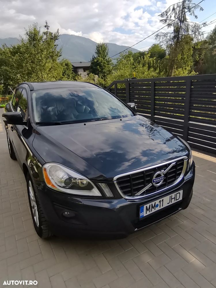 Volvo XC 60 D5 AWD Summum - 4