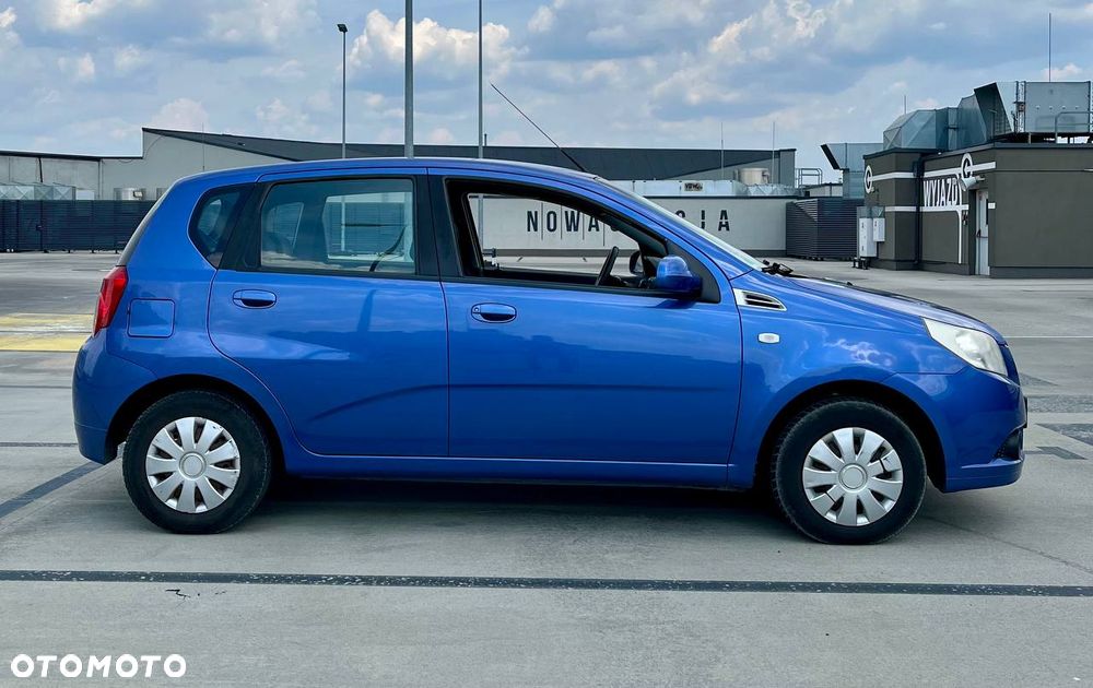 Chevrolet Aveo 1.2 16V LS - 1