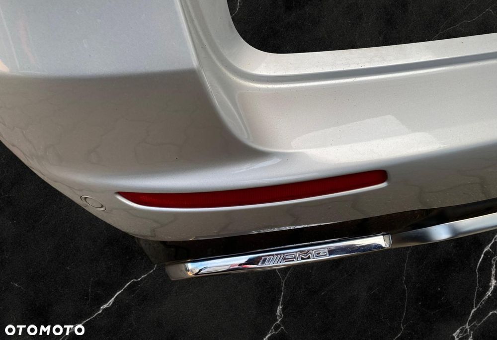MERCEDES E W213 63 AMG 755 ZDERZAK TYŁ TYLNY KOMBI 6xPDC ORYGINAŁ - 7