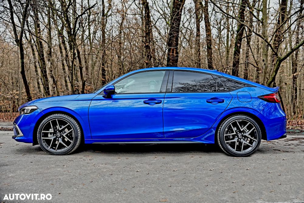 Honda Civic 2.0 e:HEV E-CVT Advance - 26