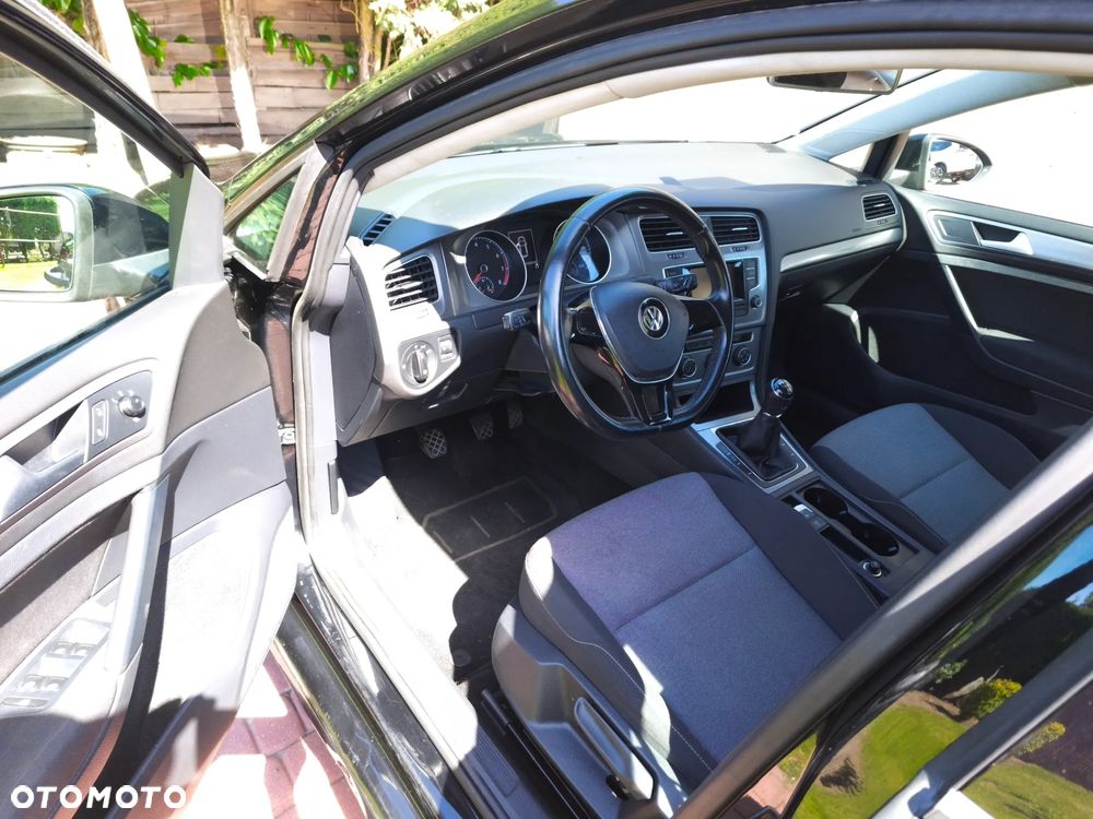 Volkswagen Golf 1.2 TSI BMT Trendline - 15