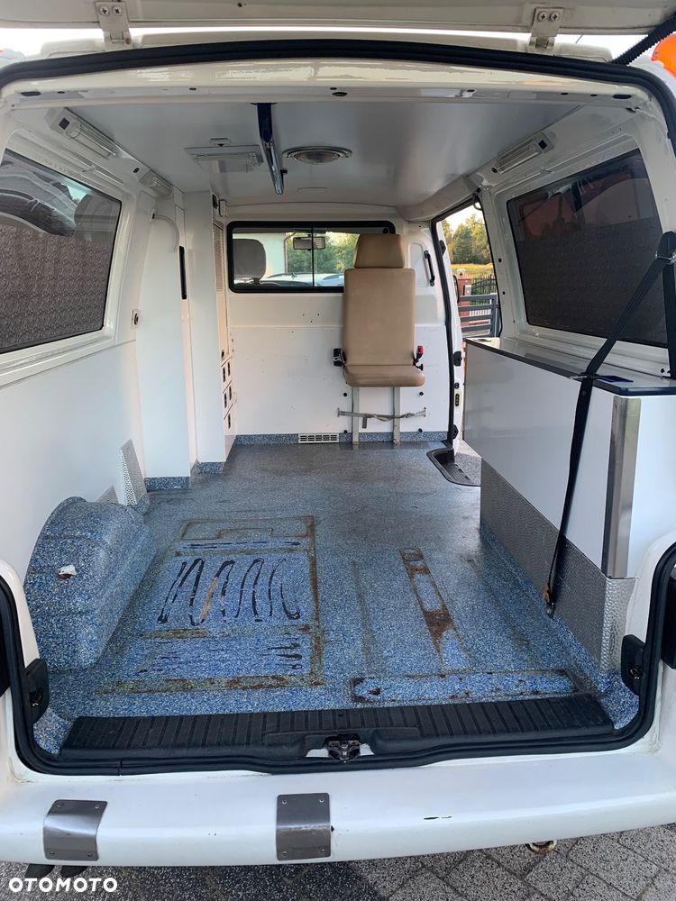 Volkswagen Transporter - 10
