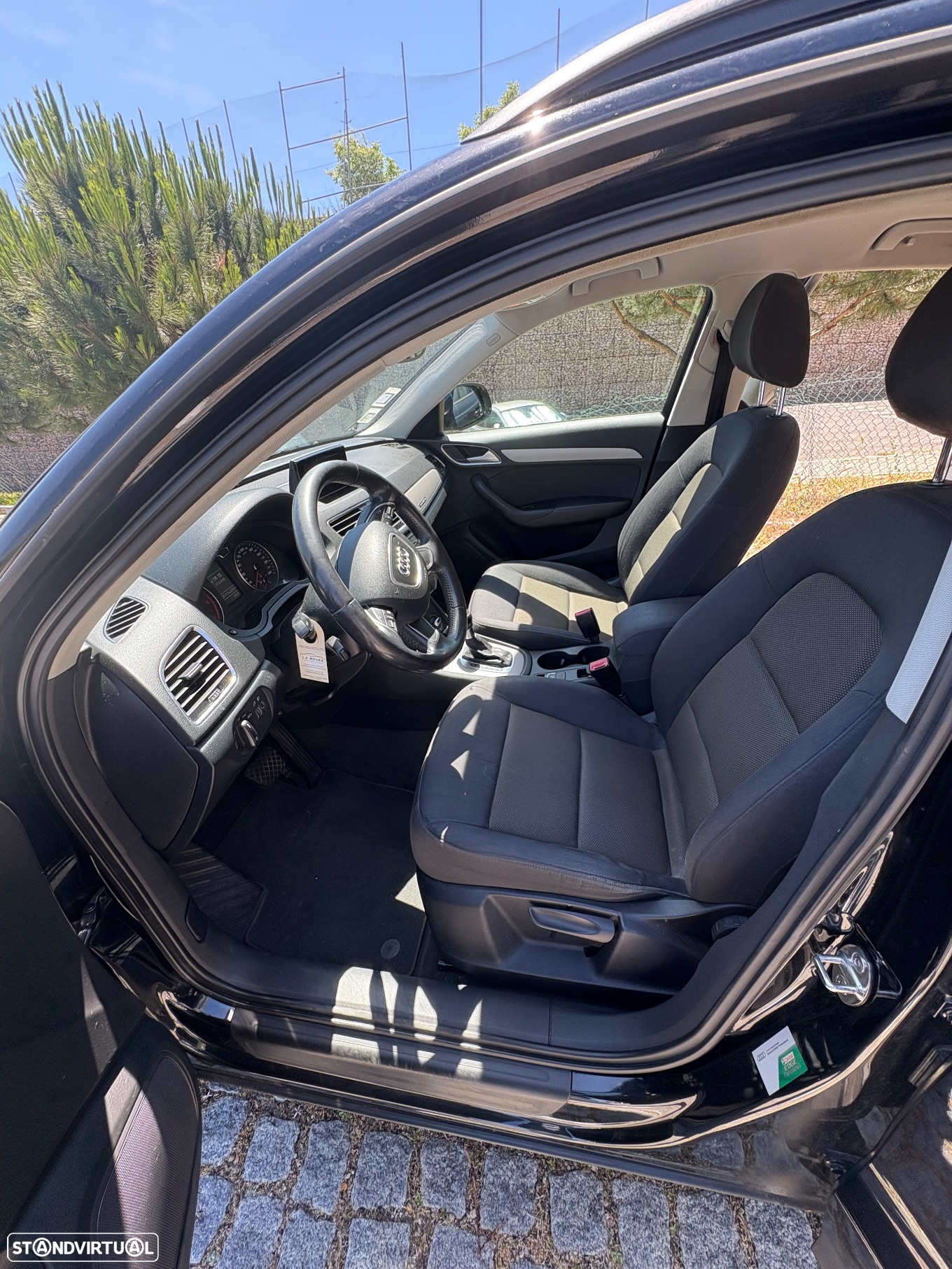 Audi Q3 2.0 TDI quattro Business Line S-tronic - 20