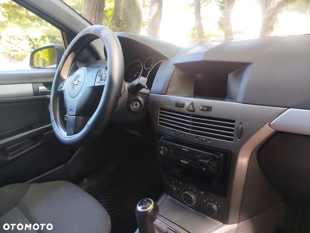 Opel Astra - 8