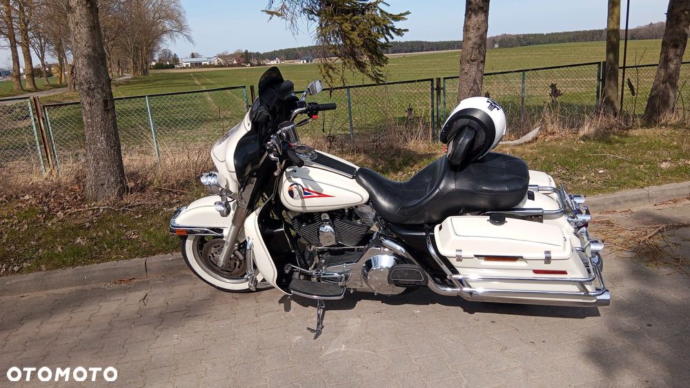 Harley-Davidson FLHT Electra Glide Standard - 29