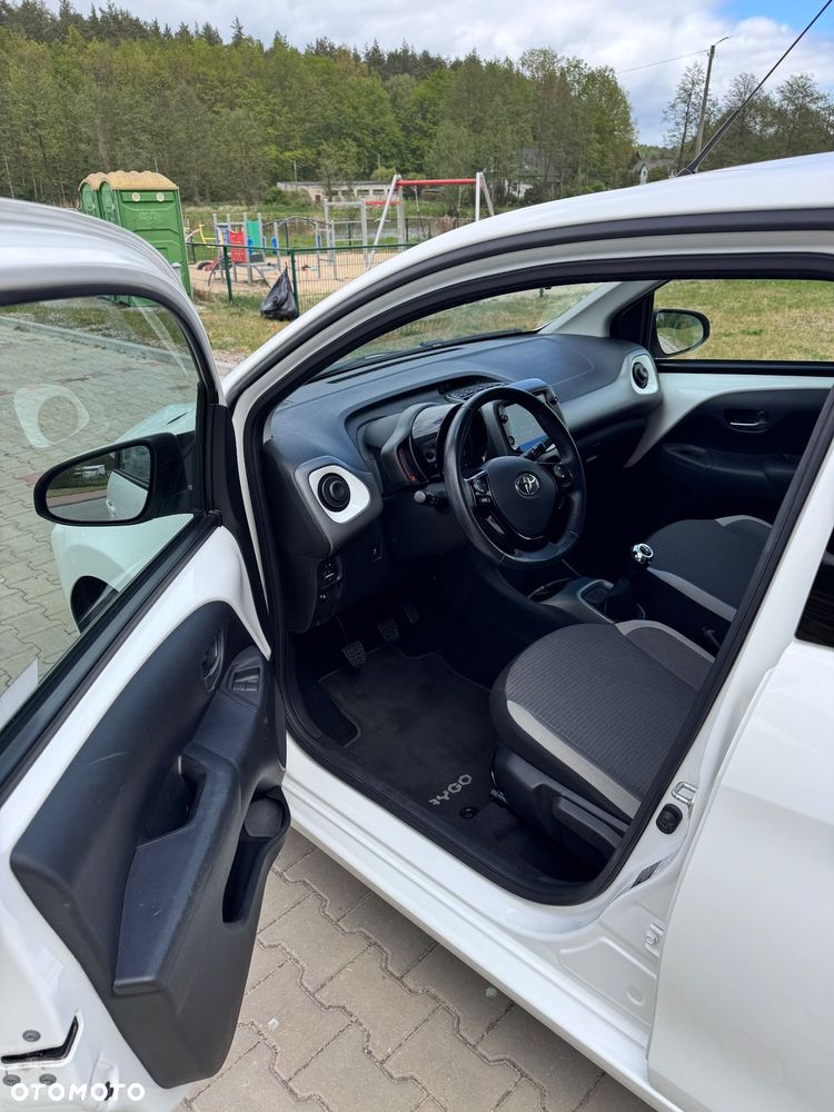 Toyota Aygo 1.0 VVT-i JBL Edition - 8