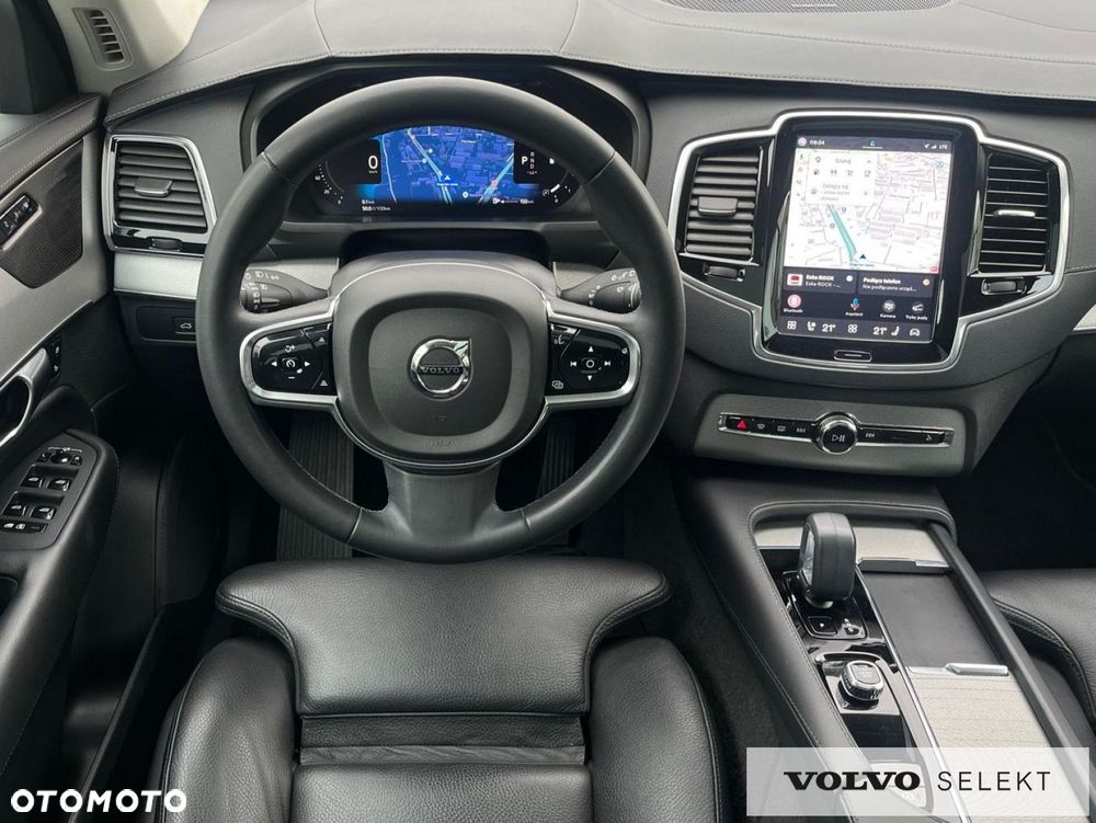Volvo XC 90 - 12