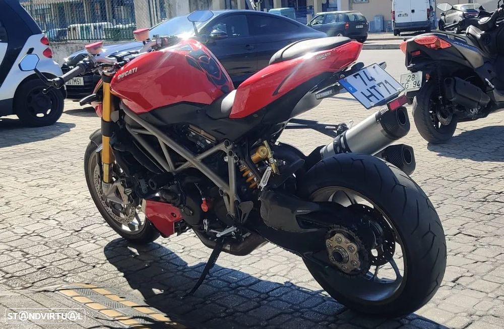 Ducati Streetfighter 1098 S - 10