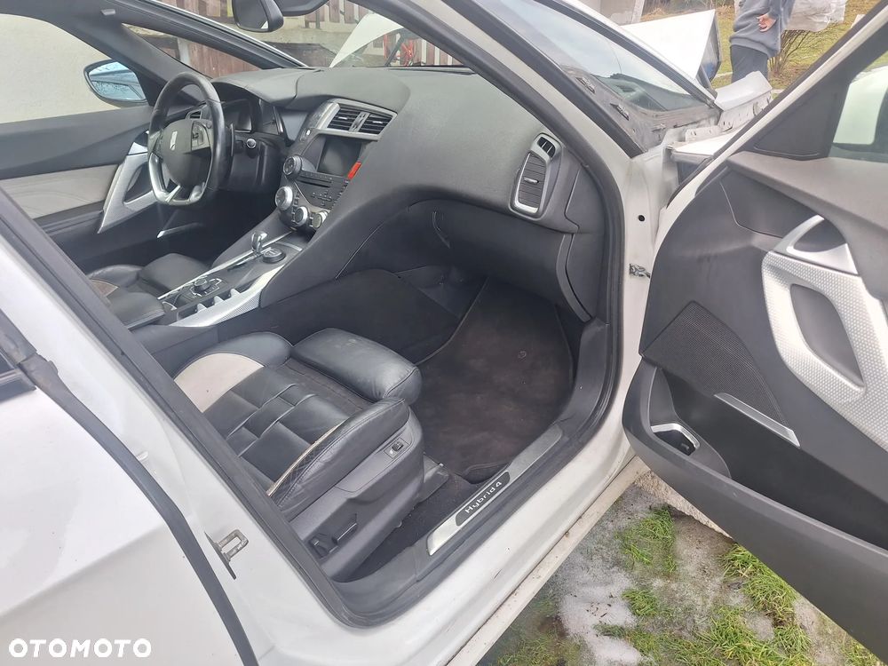 Citroën DS5 HDi 165 Business - 9
