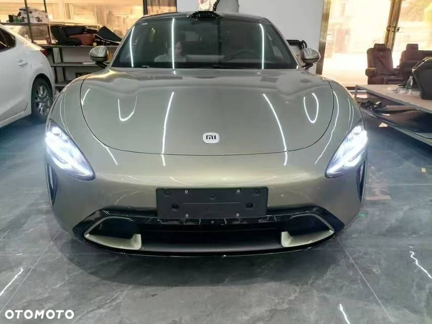 Xiaomi SU7 - 3